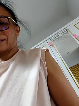 Mama_Eva_1's cam snapshot