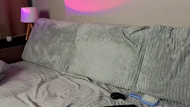 EarleneBrayton's cam snapshot