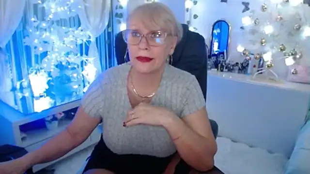 Ghertrude52's cam snapshot