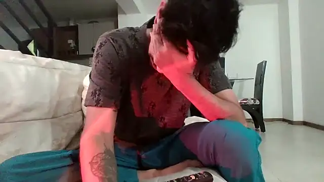 Alejandro92_cali's cam snapshot