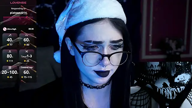 FetishForCassie's cam snapshot