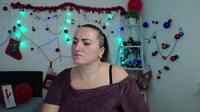 DianaMGG live sex cam