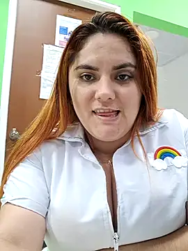 girl_redhead_bigtits's cam snapshot