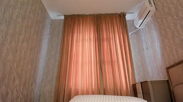 heyheyneko live sex cam