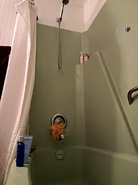 Cutiepiespanks's cam snapshot