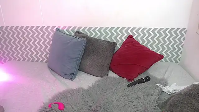 EmilyCoy_'s cam snapshot