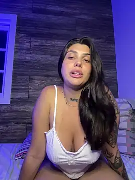 tiphanyari's cam snapshot