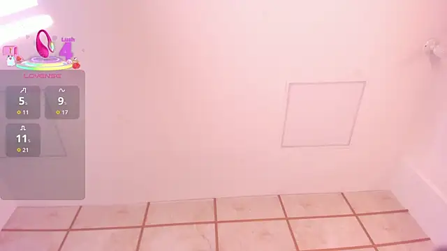 RoxyLior's cam snapshot