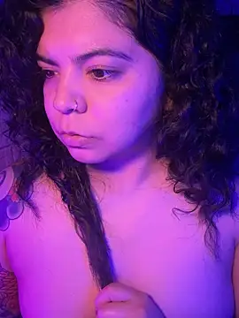 kimmiakiss22's cam snapshot