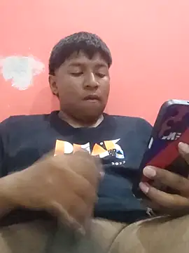 Tu_papi_69_ live sex cam