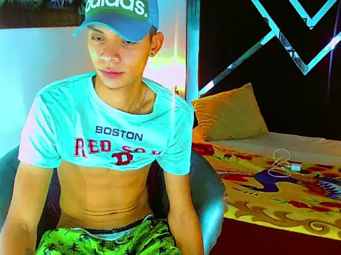 Axel_Marcu live sex cam