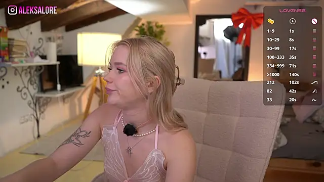 LexieLoree's cam snapshot