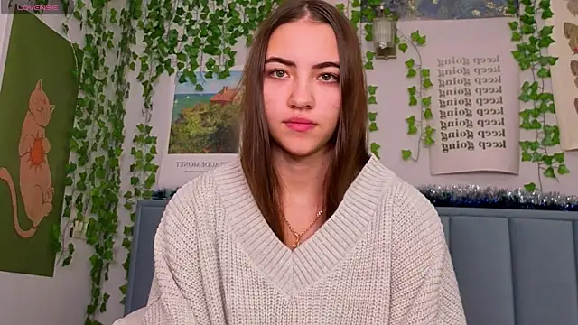 Fit_Brunette_'s cam snapshot