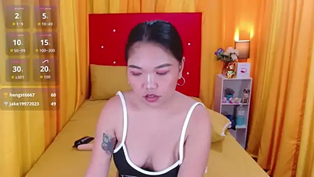 XxSexyPinay4uxX's cam snapshot