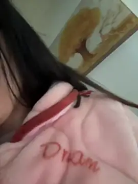 chick-888's cam snapshot