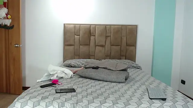 aleejhandraa's cam snapshot