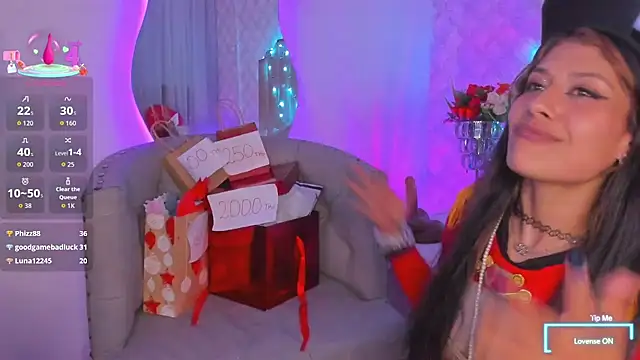 Yourwishisme_val's cam snapshot