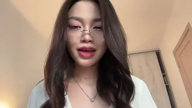 yourlittlesunrise_ live sex cam