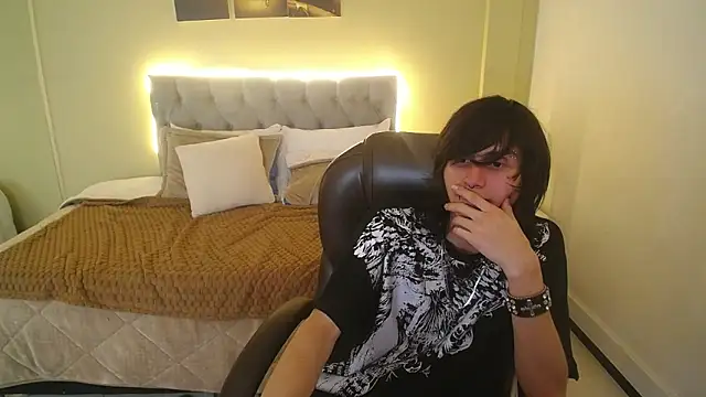 Eros_Nyx_'s cam snapshot