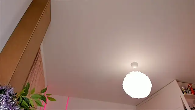 Lily_Young's cam snapshot