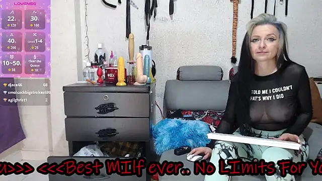 angierot2025's cam snapshot