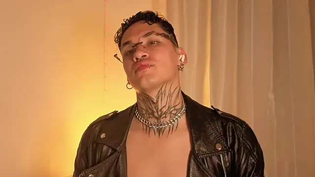 AlecBanne live sex cam