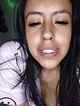 Queen_Ashly's cam snapshot