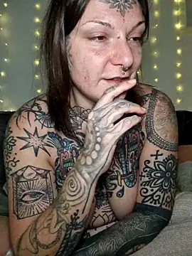 lizzardqueeen's cam snapshot