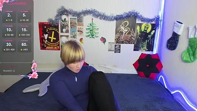 Cattie_w_'s cam snapshot