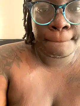 Toomuch_Squirt live sex cam