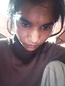 Tanya_mital12's cam snapshot