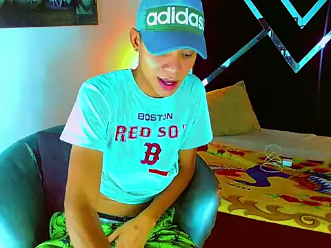 Axel_Marcu live sex cam