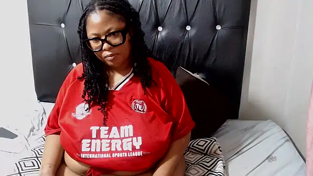 ChubbySpider's cam snapshot