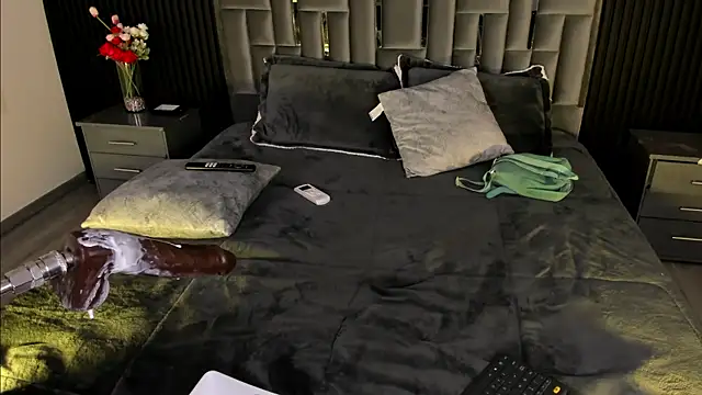 LolaAngellx live sex cam