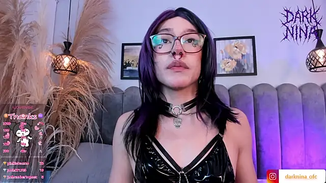 Dark_nina_ live sex cam
