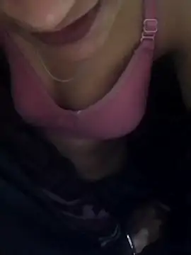 Isha_kumari_69's cam snapshot