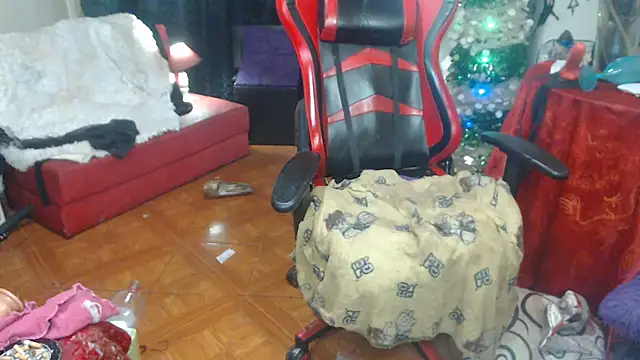 AlexaBigBoobss's cam snapshot