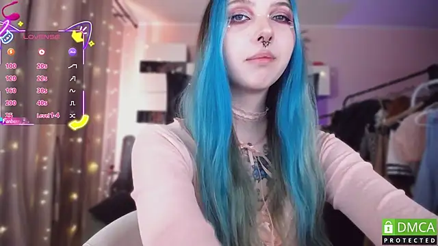 JustMeowGirl live sex cam