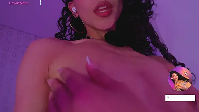 MiissCharlotte's cam snapshot