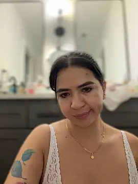 Gringo_XXX_Latina's cam snapshot