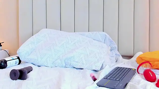 Rachel_Donnelly's cam snapshot