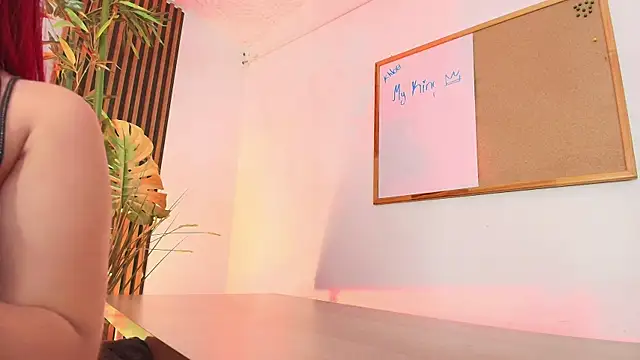 Khloe_Johnson18's cam snapshot