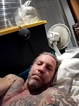 AceticPinscher's cam snapshot