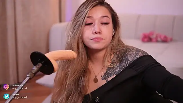 lilith_gray9's cam snapshot