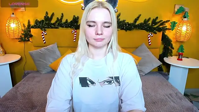 RuthBryant's cam snapshot