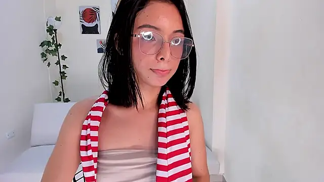 Zenith_glow's cam snapshot