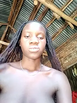 Black_juicy24 live sex cam