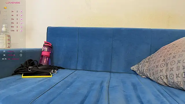 AllyHorny's cam snapshot