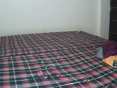 Punjab_kudi's cam snapshot