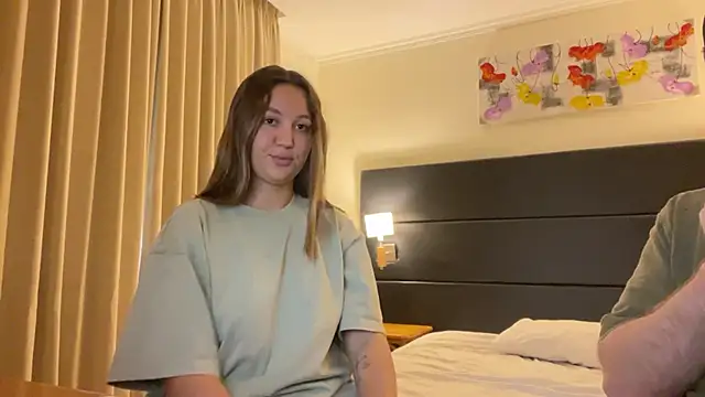 ParadiseForTwo's cam snapshot